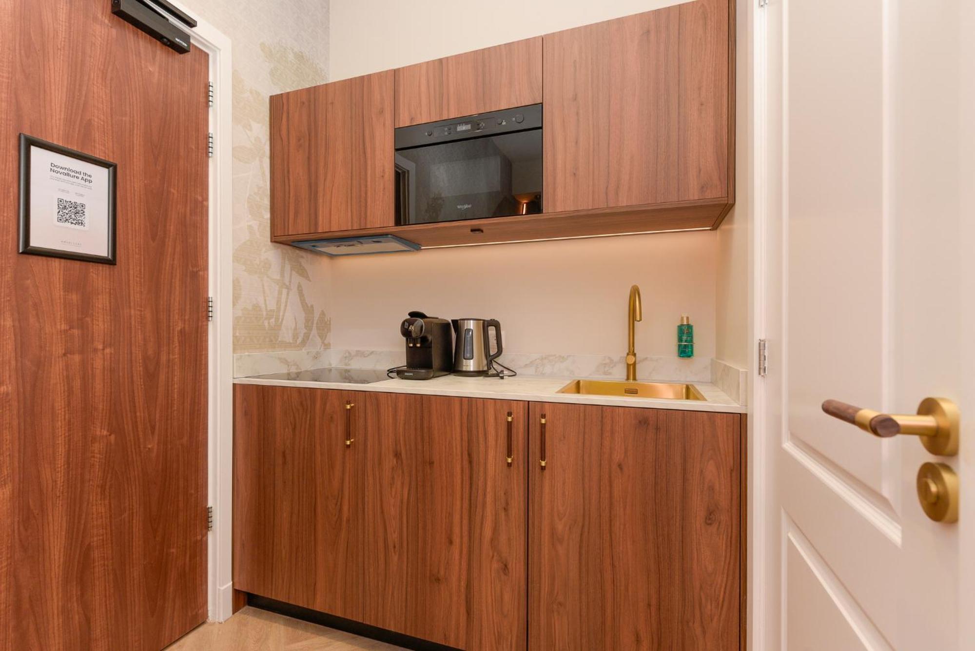 Novallure Villa Margaretha - Short Stay Apartments Rijswijk Buitenkant foto