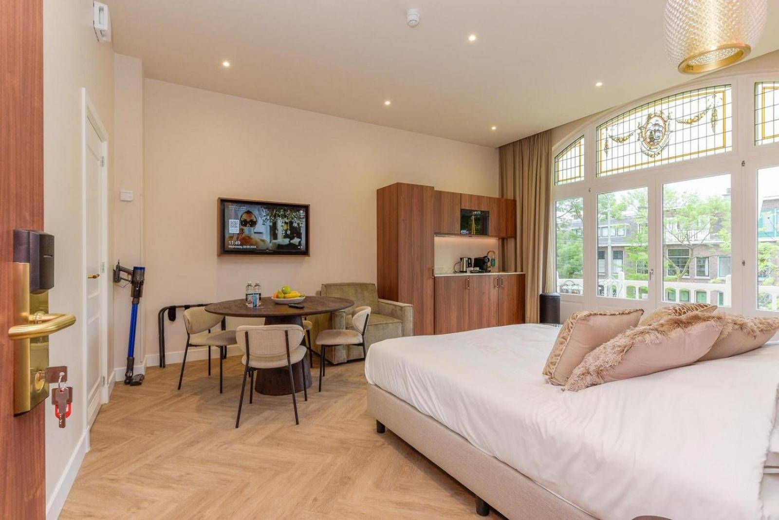 Novallure Villa Margaretha - Short Stay Apartments Rijswijk Buitenkant foto